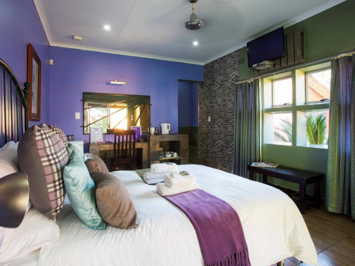 Purple Gecko Guest House Lydenburg Ngoại thất bức ảnh