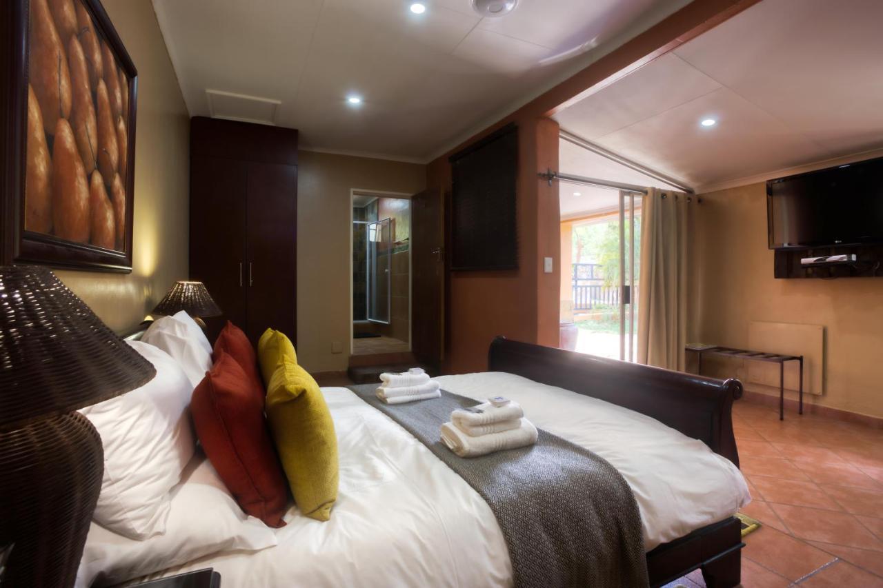 Purple Gecko Guest House Lydenburg Ngoại thất bức ảnh