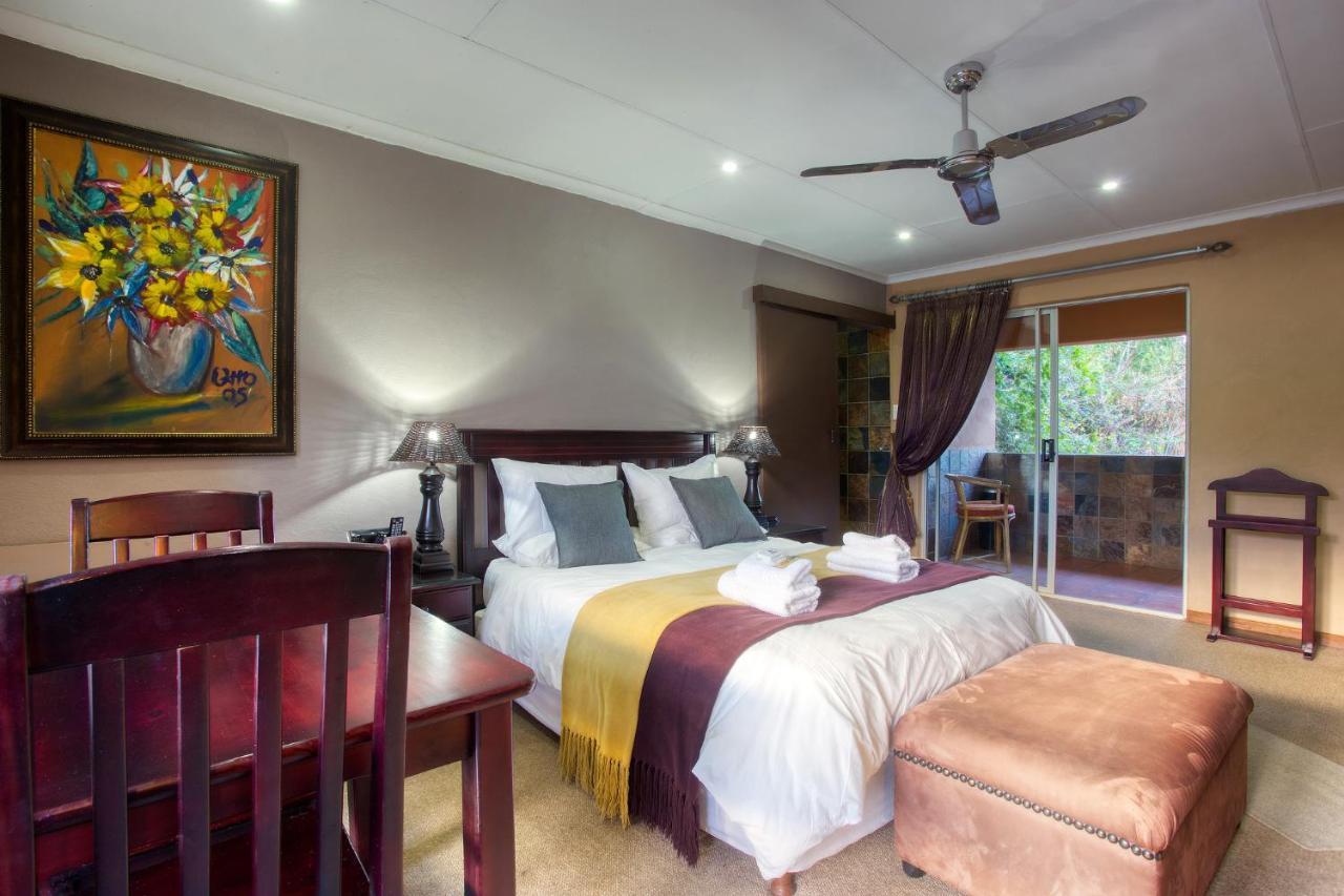Purple Gecko Guest House Lydenburg Ngoại thất bức ảnh